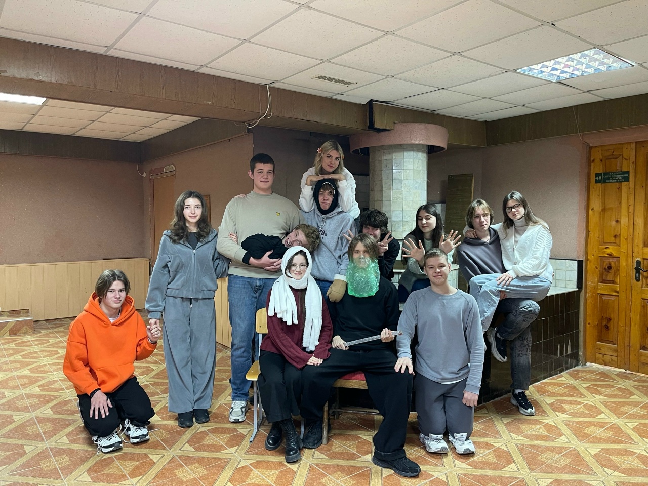 Лекция-беседа «Большая семья - это  здорово!», приуроченная ко  Дню многодетной семьи в Республике Крым