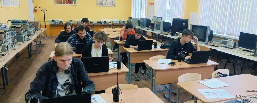 Олимпиада по радиоприемным и радиопередающим устройствам